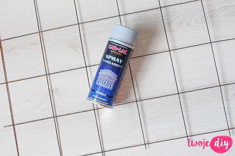 Kratka nad biurko diy 5